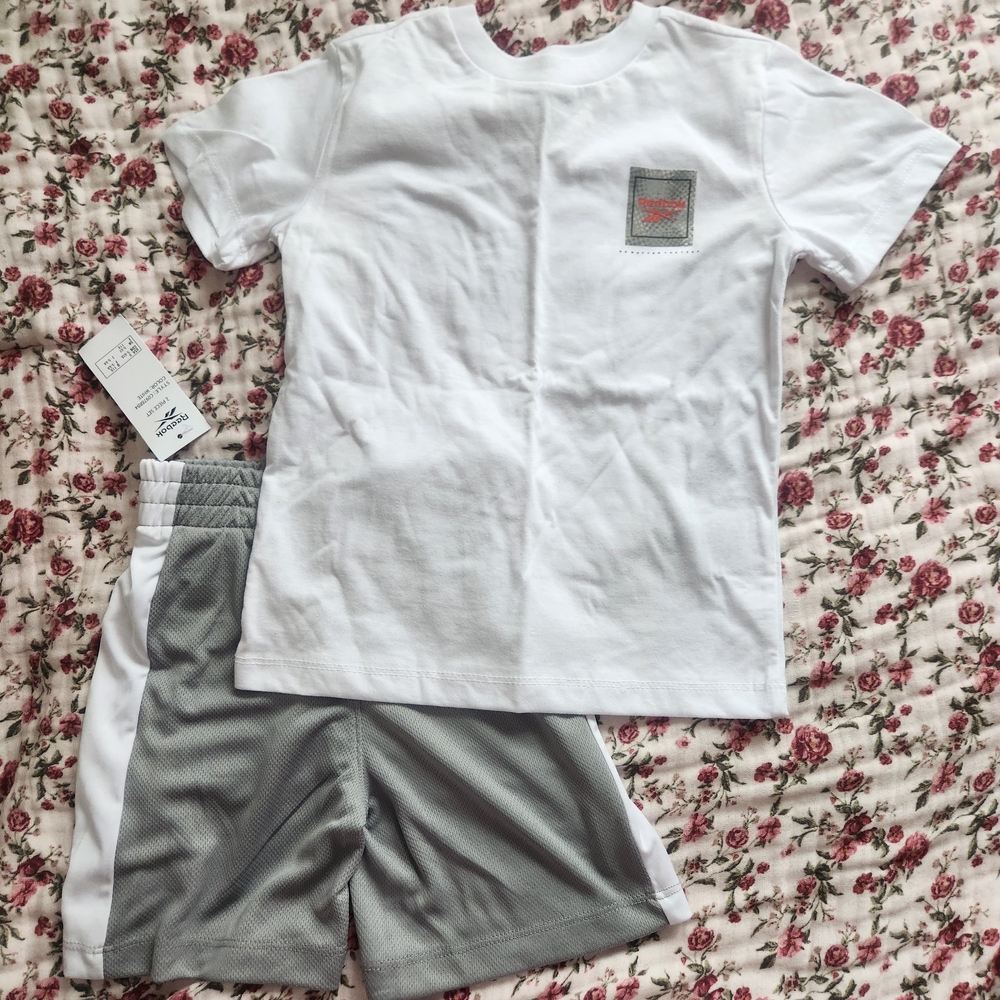 Reebok White and Gray Athletic Tee and Shorts - Size 5/6